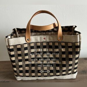 Apolis Petite Market Bag with Leather Handles - Black & Brown Gingham Design